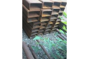 Thép hộp chữ nhật